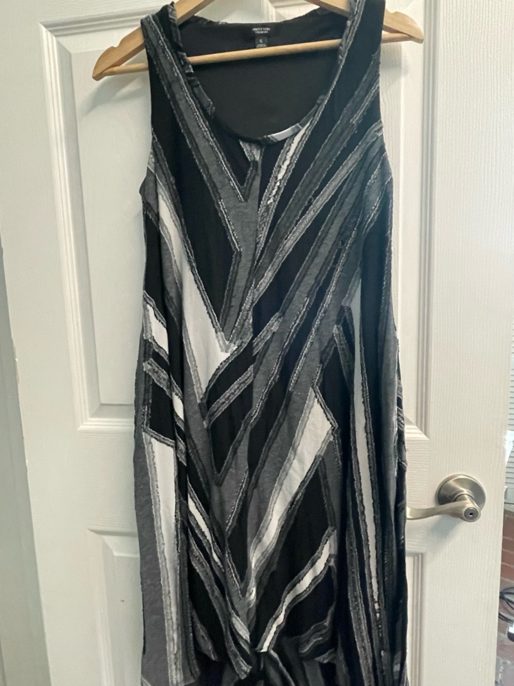 Vera Wang Black, Gray & White Asymmetrical Chevron Dress
